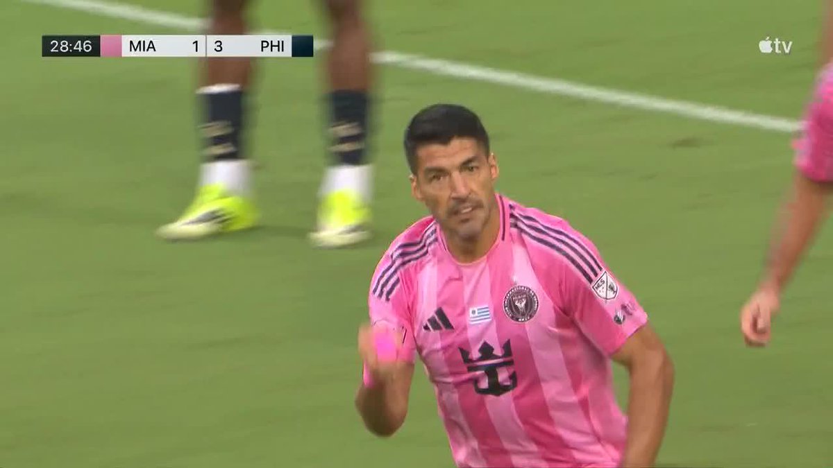 PECHO Y VOLEA: así fue el primer gol de su hat-trick del inoxidable Lucho Suárez para Inter Miami en la #MLS. 📺 Major League Soccer on Apple