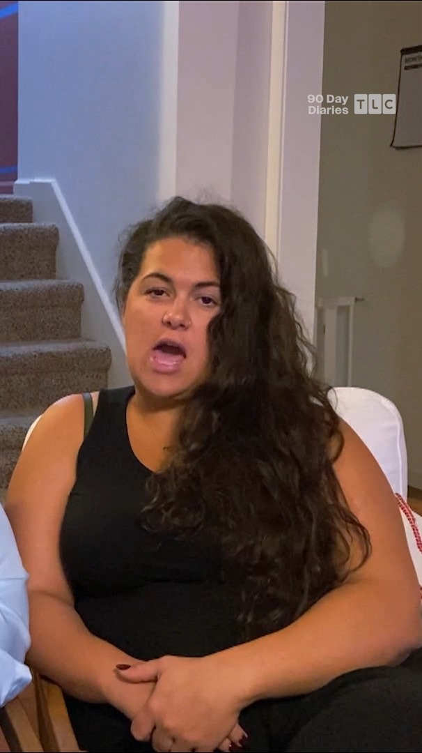 The family is getting bigger ❤️ Emily and Kobe share some big news with their kids on a new #90DayDiaries — starting now! #90DayFiance