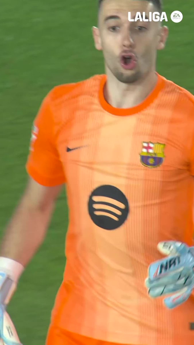 Fear the wall: Joan Garcia #laligahighlights