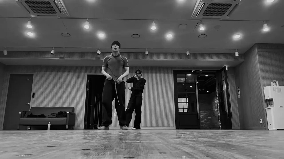 전이정 레드레드 왔 ㄸㅏ!!!!!!!!!!!!!!!!!!!!!!!!!!