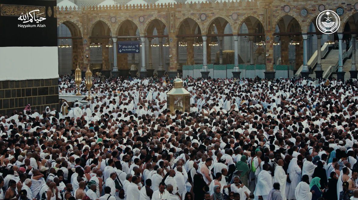 خدمة ضيوف الرحمن .. شرف نحمله. #حياكم_الله