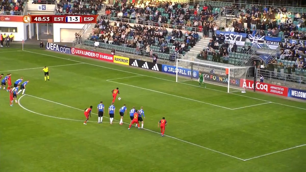 1 gol, 2 asistencias y 1 penalti provocado. Así empieza Ebrima Tunkara en el #U17EURO. ⭐️🇪🇸