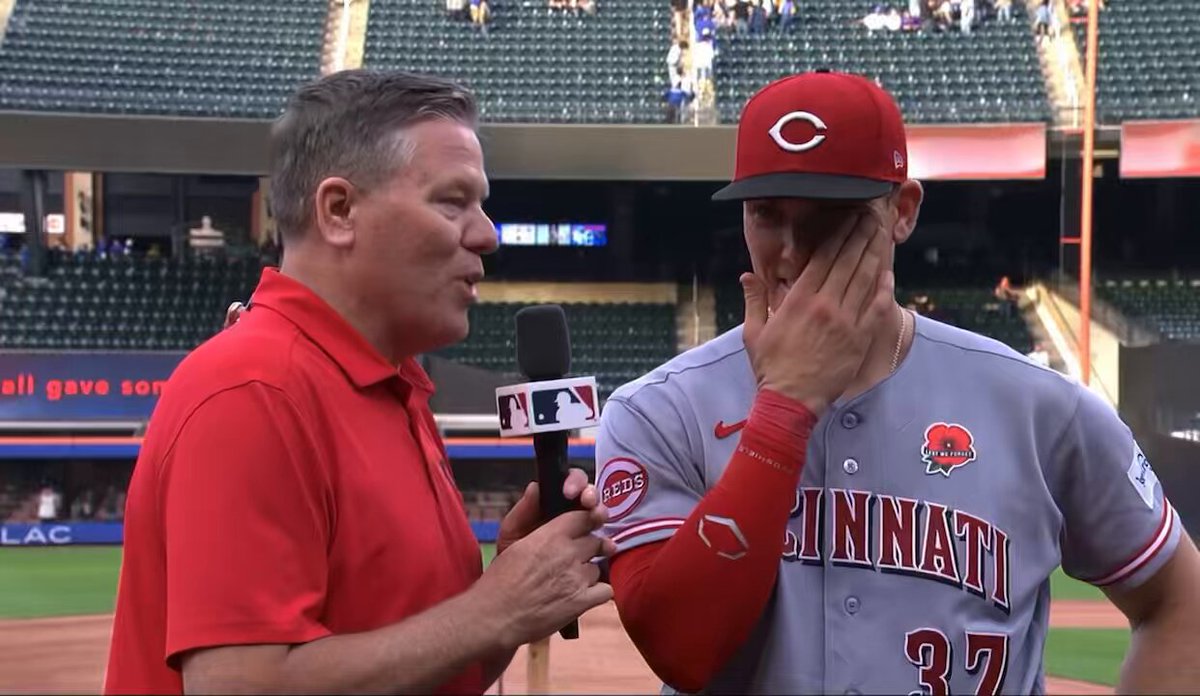 Tyler Stephenson made a change to short pants today, as well as wearing the Tito Speedo to break out of his slump: “Obviously I wear a jock or something, and it’s fine, it’s the same thing.” #Reds