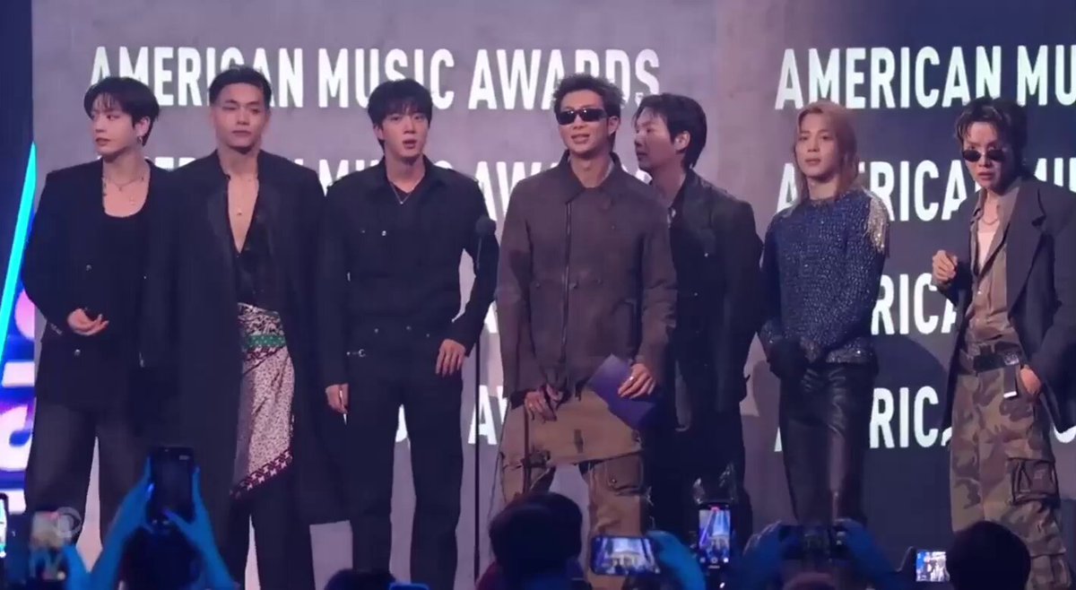 BTS ARRIVED! BTS ON AMAS BTS AMAS 2026 BTS PAVED THE WAY #BTSonAMAs