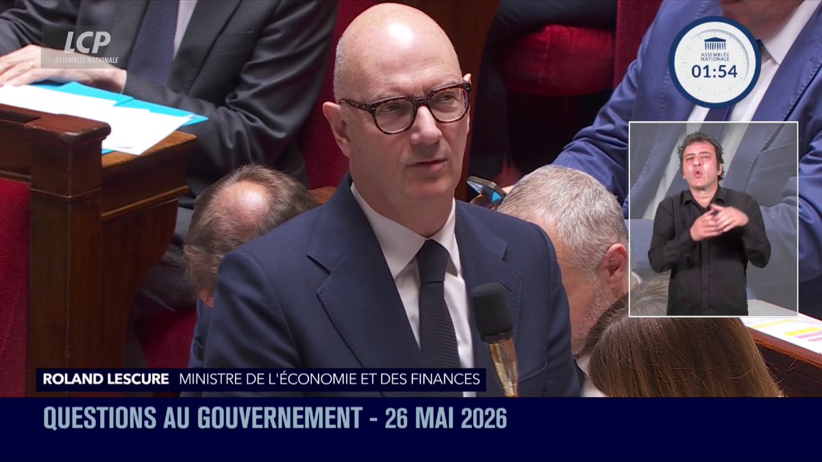 #BreakingNews Roland Lescure ridiculise la nullité Chenu jusqu'à lui donner un cours sur une usine qui bosse pour Stellantis qui est dans sa circonscription ! Ces nullités #RN sont aux portes du pouvoir ! Effrayant #qag