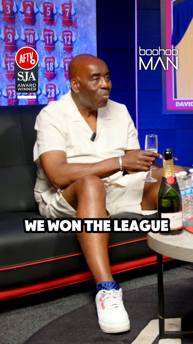 Arsenal fans are everywhere, which makes some...annoying? 😂 🤑 Use code ‘AFTV10’ for an EXTRA 10% OFF all boohooMAN menswear, excluding selected lines: #ad #BiasedPremierLeague #AFTV #Arsenal