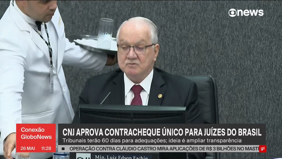 Conselho Nacional de Justiça aprova contracheque único para os juízes do Brasil. O ministro Edson Fachin apontou que "o dinheiro público não pode se esconder em múltiplas folhas". ➡️ Assista à #GloboNews: #ConexãoGloboNews #CNJ #penduricalhos