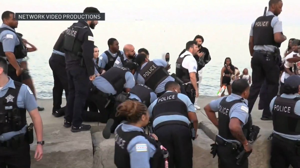 CPD knew the mob was coming and Brandon Johnson let it happen anyway. Total surrender from our SPINELESS mayor. I say arrest everyone, prosecute them, and hold the parents liable.