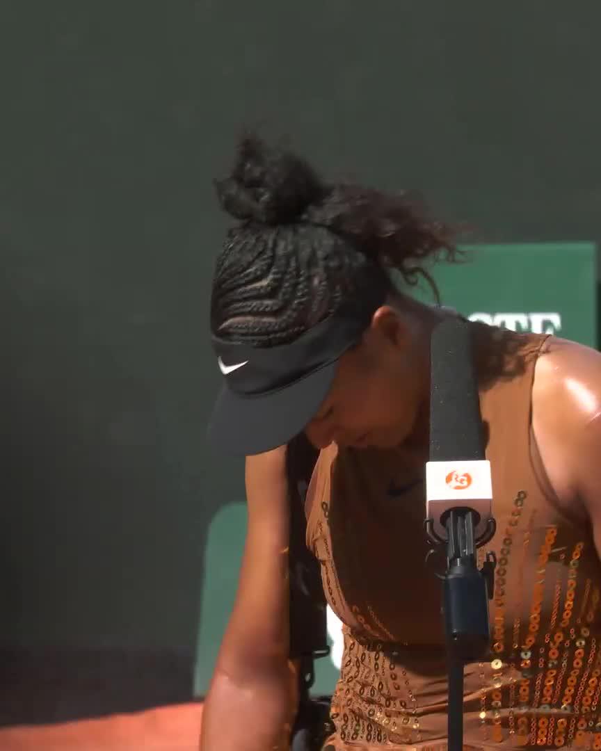 Naomi feels like the Eiffel Tower at night ✨ #RolandGarros