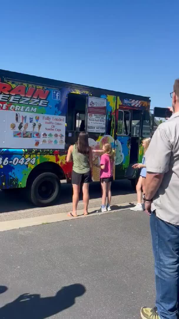 WATCH: An Elk River father in the military came home over Memorial Day weekend, and gave his daughter a surprise she’ll never forget. A community pulled off the surprise with the help of Brain Freeze ice cream truck. FULL STORY: