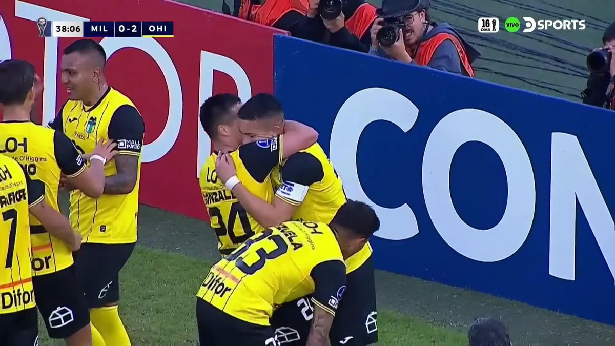 “Millonarios” Porque se lo culearon en su casa y lo eliminaron de la Conmebol Sudamericana. No se cansan de hacer el ridículo los hijueputas, son el hazme reír del FPC y el comodín en torneos internacionales. Tremendas prepagos los embajadores.