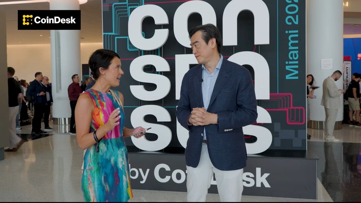 "The next $SOL supercycle happens in Asia." Joseph Chee, Executive Chairman of Solana Company (NASDAQ: $HSDT), outlines why the region's focus on utility over speculation is the key to global adoption. Key insights from Consensus 2026: 🔹 Leveraging "Token Stock Synergy" for growth. 🔹 Partnering with $800B+ AUM institutions like Mirae Asset. 🔹 Tapping into 10M+ annual STEM grads. The shift from price to productivity starts here.