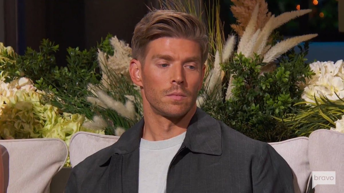 It's time to talk timelines on Summer House.