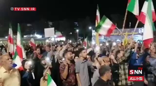 🚨🇮🇷 Clip reportedly shows large crowds of Iranians out in the streets in support of the Islamic Republic tonight, also marking the arrival of Eid al-Adha, the feast of sacrifice that follows the Hajj. Source: Middle East Spectator on TG