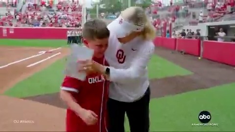While at a softball game at the University of Oklahoma, 11-year-old Ford Burget was supported by the crowd while singing the National Anthem. Although he struggled at first, Ford was able to finish strong as the audience joined in. David Muir reports.