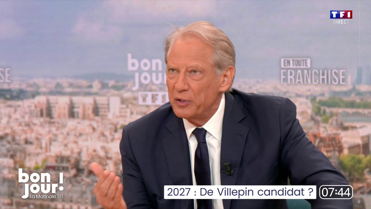 Dominique de Villepin candidat en 2027 ? 🗣️ "Je ne veux pas réunir ma famille politique, c’est le cadet de mes soucis. Je veux réunir les Français, avec un maître-mot : le rassemblement. Et le rassemblement évoque naturellement le gaullisme", déclare Dominique de Villepin ▶️ Adrien Gindre