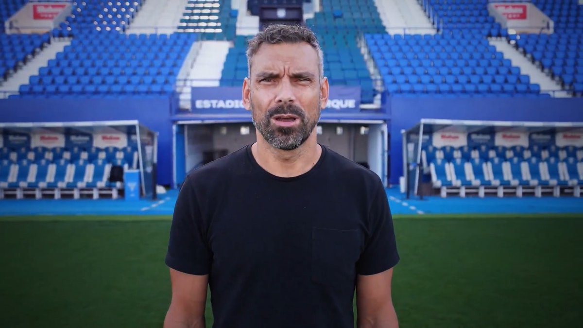 🫡 Carlos Martínez tiene un mensaje para vosotros, pepineros. #YoCreoEnElLega 🤍💙