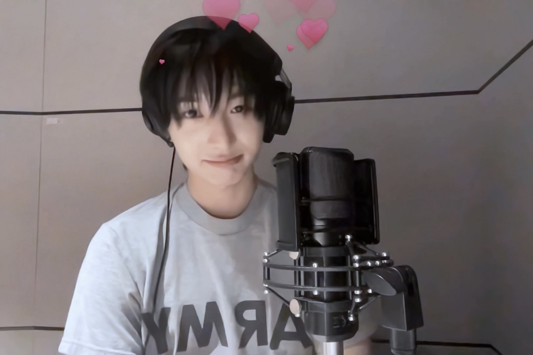 I love your song! ❤️❤️❤️❤️ #동화 #Donghwa #KickFlip #킥플립