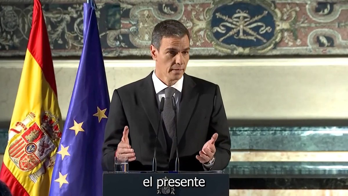 Ninguna tecnología es neutral, la IA tampoco. Y mucho menos quién la usa y para qué la usa. He felicitado al Papa León XIV por centrar su primera encíclica en este tema. Solo el multilateralismo y la gobernanza internacional pueden garantizar que la tecnología sirva a la humanidad, y no al revés.