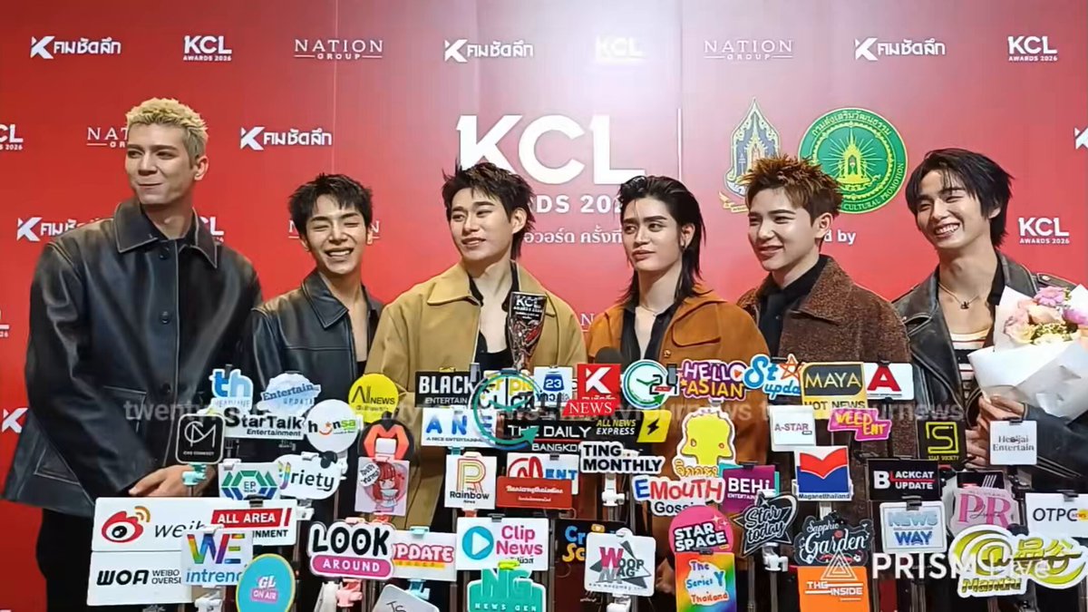 พี่จู : ผมรู้สึกว่ารางวัลนี้มันไม่ใช่ของพวกเราแอทลาสอย่างเดียว ไนซ์ : ของเราๆ พี่จู : รางวัลนี้ก็เป็นของผมนะฮะ กรุจะตรายยยยยย เอลิสก็น้ำตาแตกกันไปเถอะแก ละดูแอทลาส5555555555555555555555555555555555555555555555555555555 #ATLAS_TH #KCLAWARDS2026