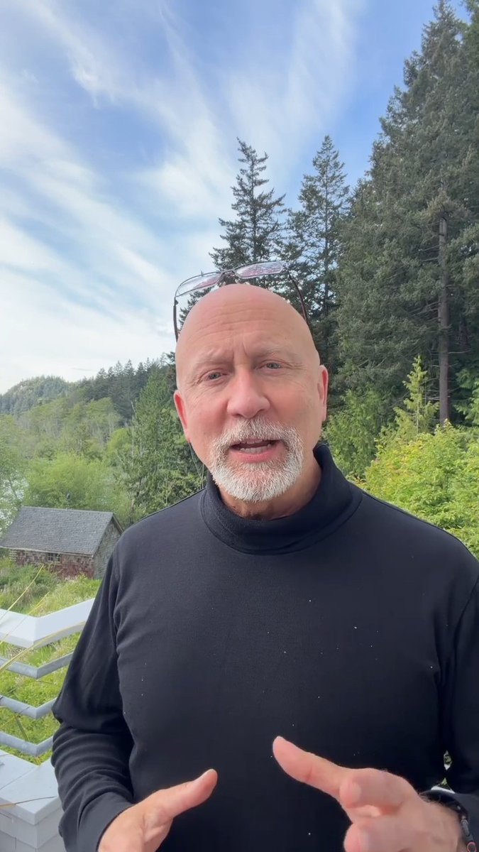 The world is changing fast. Your portfolio should keep up. Keith Fitz-Gerald introduces $FITZ, the Fitz-Gerald Must Have Portfolio ETF, and the idea behind the strategy: putting your money where the world is going, not where it’s been. The future doesn’t wait. ⚡ #FITZ #ActiveETF #Investing #FutureFocused