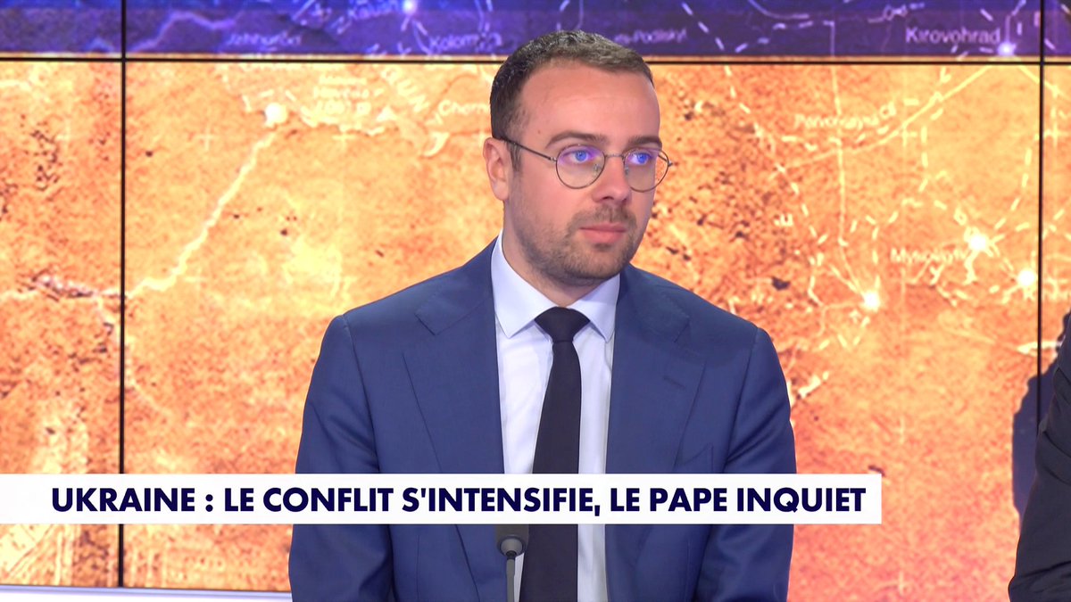 Guerre en Ukraine : «On ne voit pas forcément du côté ukrainien l’envie de sortir de ce conflit par le haut et d’accepter une défaite», martèle le journaliste Sébastien Lignier, dans #100Politique Toute l'info est à retrouver sur