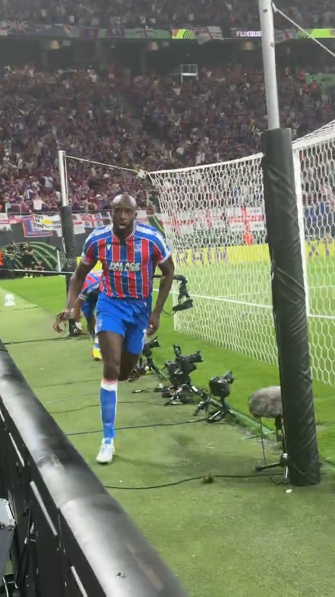 Mateta finds the net and look what it means to Palace! 🤩