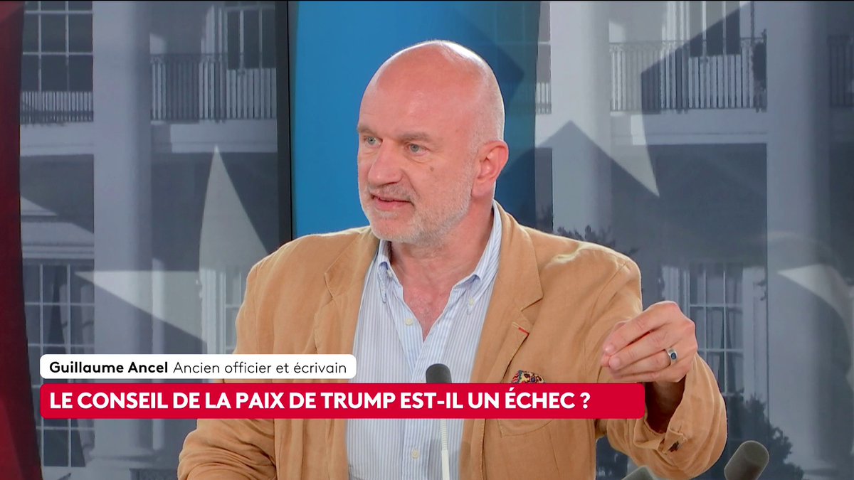 🔴 🗣️ Gaza : "Benyamin Netanyahou continue à faire sa guerre, mais maintenant c'est couvert par un conseil de la paix, donc il fait la paix avec des bombes et il continue à tuer tranquillement chaque mois", s'insurge Guillaume ANCEL 🌊. Loïc de La Mornais #SurLeTerrain #Canal16