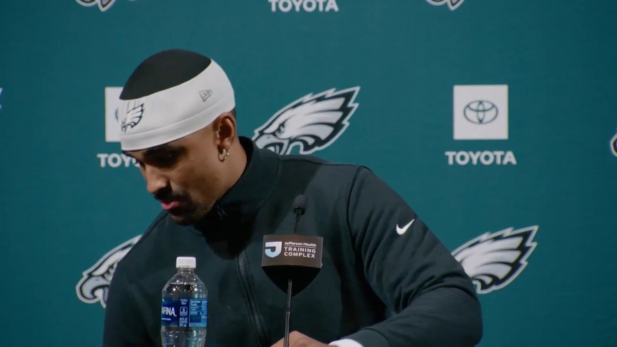 Jalen Hurts is adamant there's no bad blood with A.J. Brown. 🎥: Philadelphia Eagles