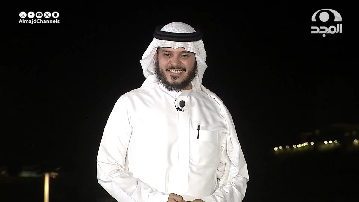 🔸 عبدالله الشماسي يقف احتراما لأبيه مناحي الشماسي عند اتصاله بالبرنامج #المجد_في_المشاعر