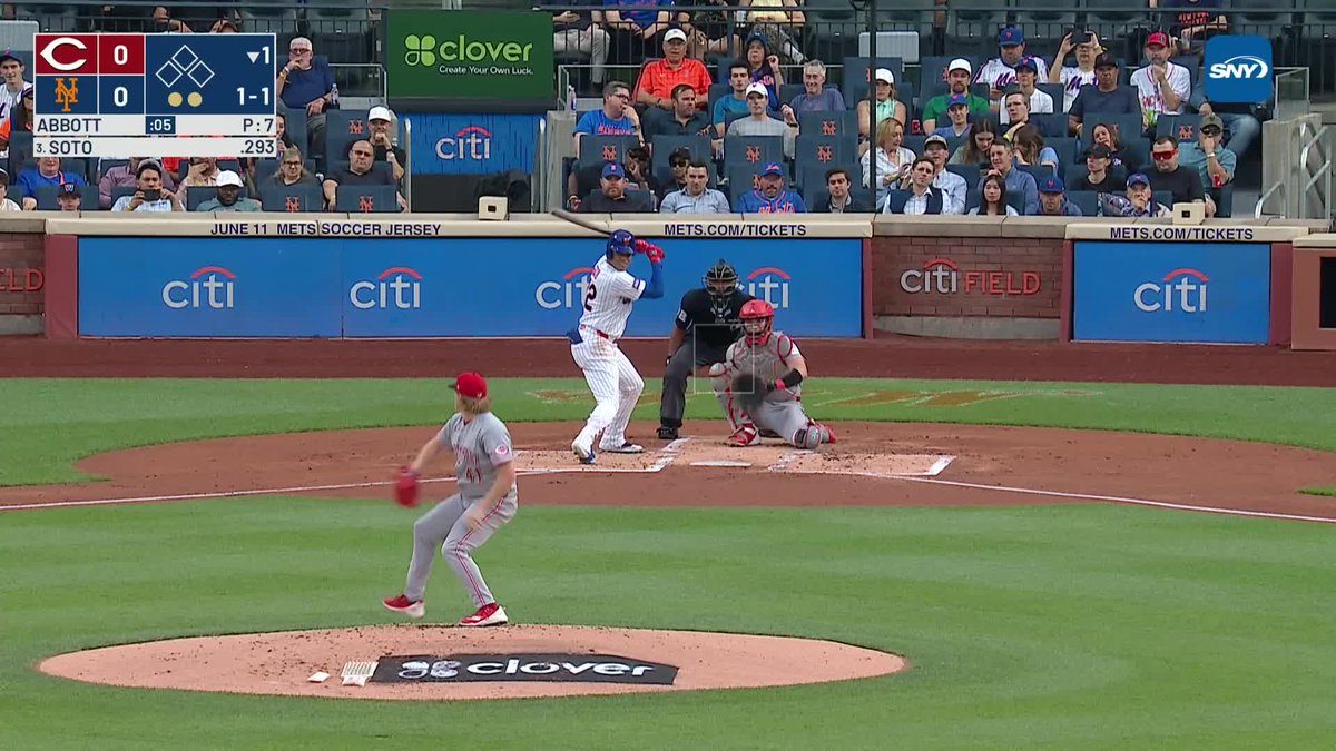 Juan Soto homers to start the scoring with the Mets trying to snap a five-game losing streak!
