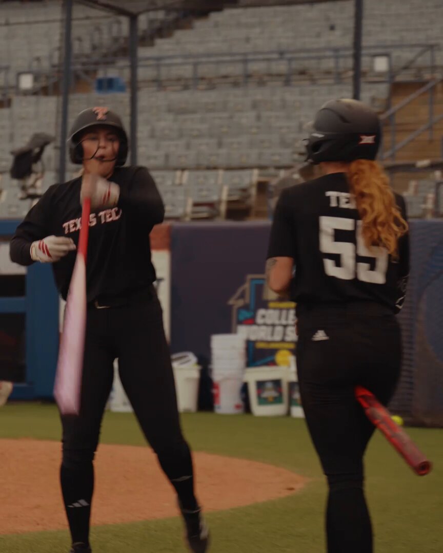 🚨 Beware headphone users 🚨 Mic'd up w/ Taylor Pannell🎙️