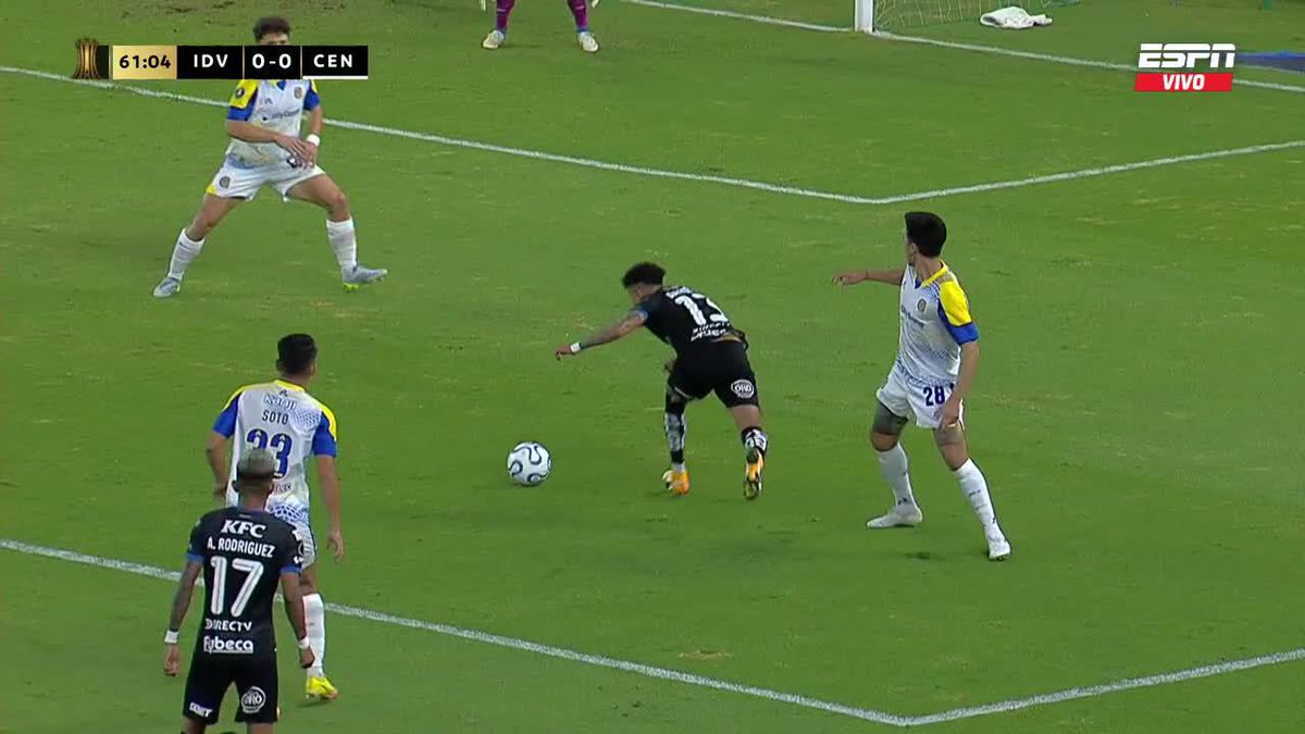 "Pol Fernández": Por los comentarios sobre el penal para Independiente del Valle en el partido contra Rosario Central