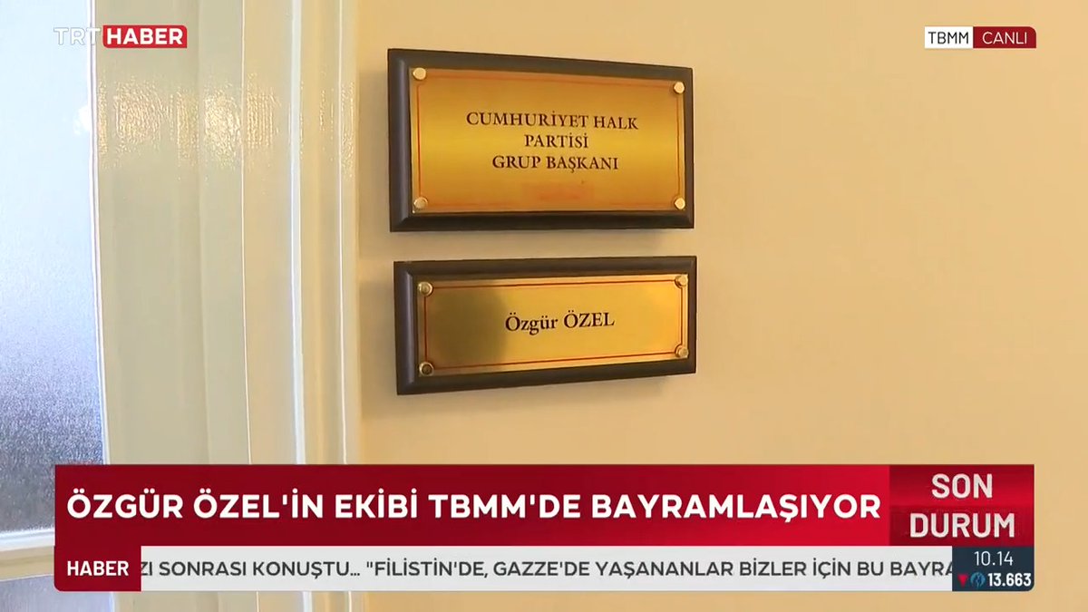 CHP'de iki taraflı bayramlaşma. Özgür Özel'in ekibi TBMM'de bayramlaşırken, Kılıçdaroğlu'nun ekibi CHP Genel Merkezi'nde bayramlaşmalarını gerçekleştirdi.
