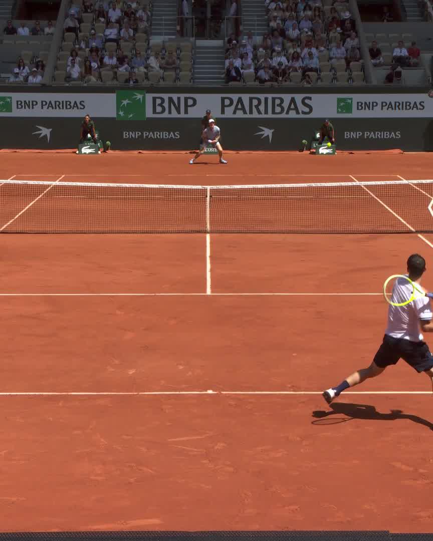 The Sinner break, court-level view 🤩 #RolandGarros