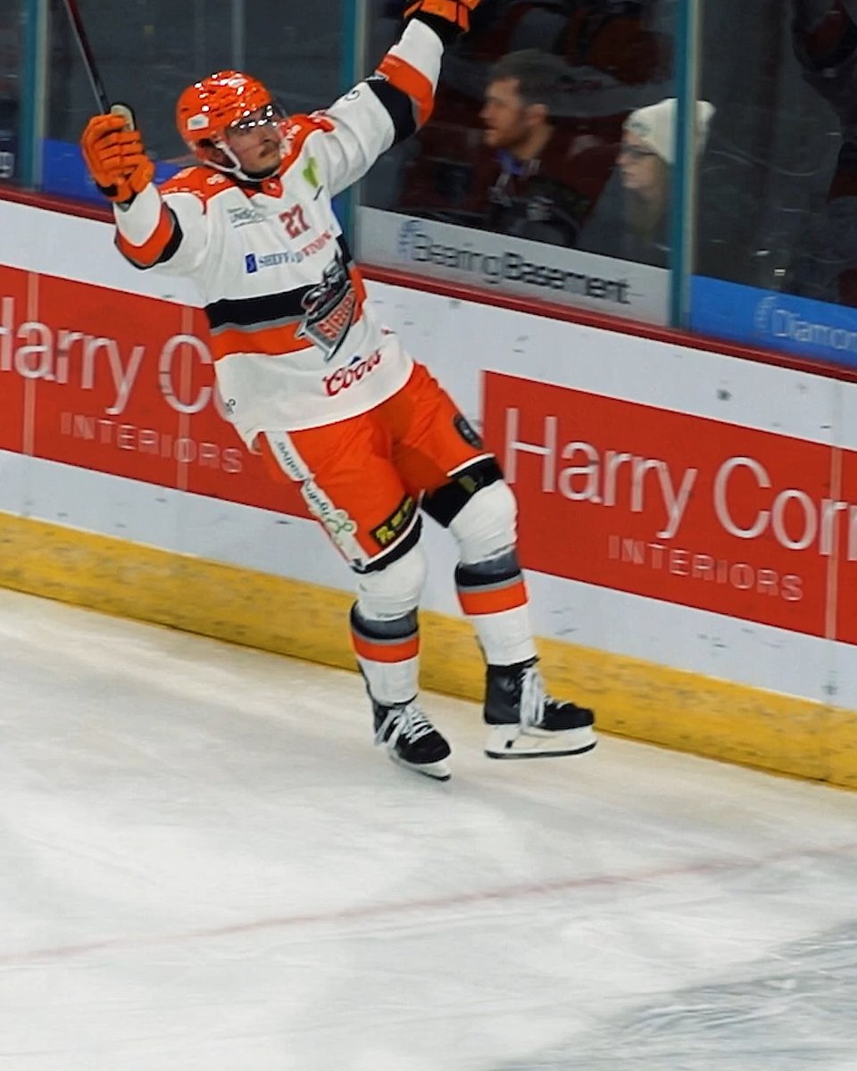 Welcome to Belfast 👊 📋 The Rotherham-born British forward signs with the Giants following a longstanding affiliation with the Sheffield Steelers, during which he contributed 54 total points in 367 appearances in all competitions. 📰 Read more → #WeAreGiants