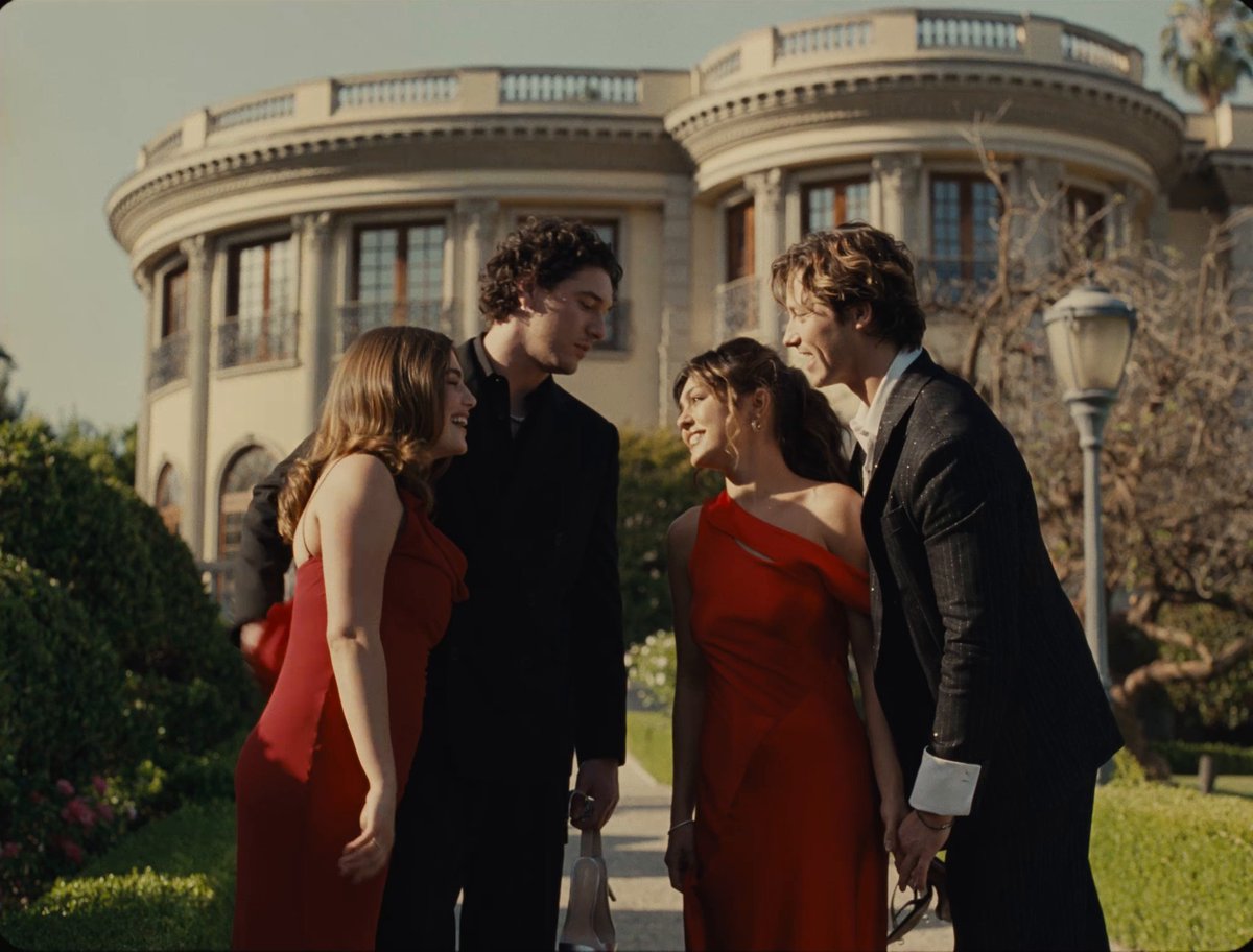 One couple made a deal. The next one is keeping score. ❤️‍🔥🏒 From Garrett &amp; Hannah to Dean &amp; Allie — the Off Campus love story continues in Season 2.