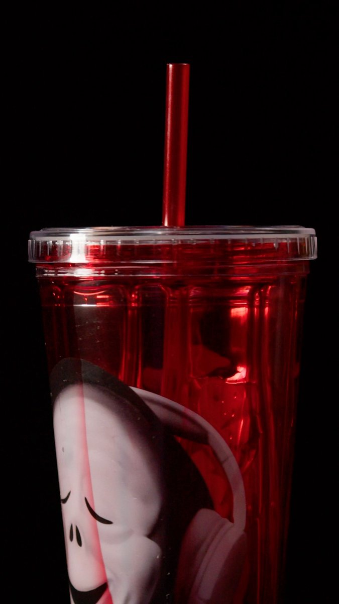 Wazzzuuup!! Get the AMC Theatres exclusive SCARY MOVIE cup, large drink included. Available in theatres 6/4 – grab it before it’s gone for good! And get your #ScaryMovie tickets now: