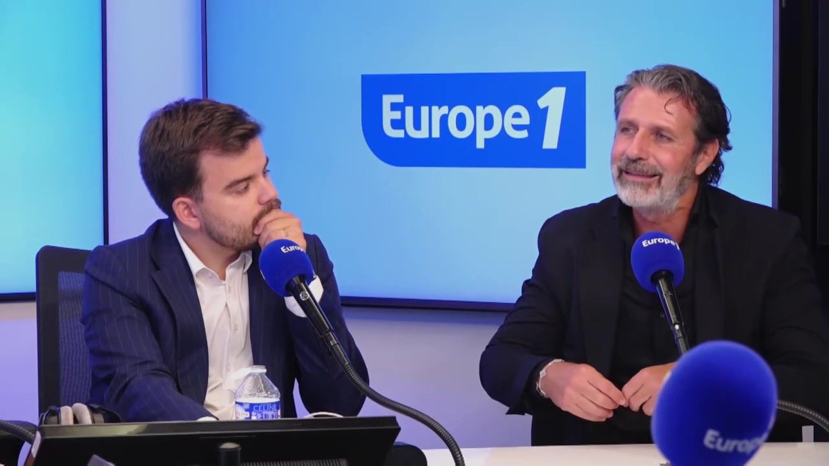 🧠 "Pour moi, Novak (Djokovic) a le plus grand mental" entre Nadal, Federer et Djokovic estime Patrick Mouratoglou, entraîneur de tennis 🎙️ Sur #Europe1 dans #PascalPraudEtVous