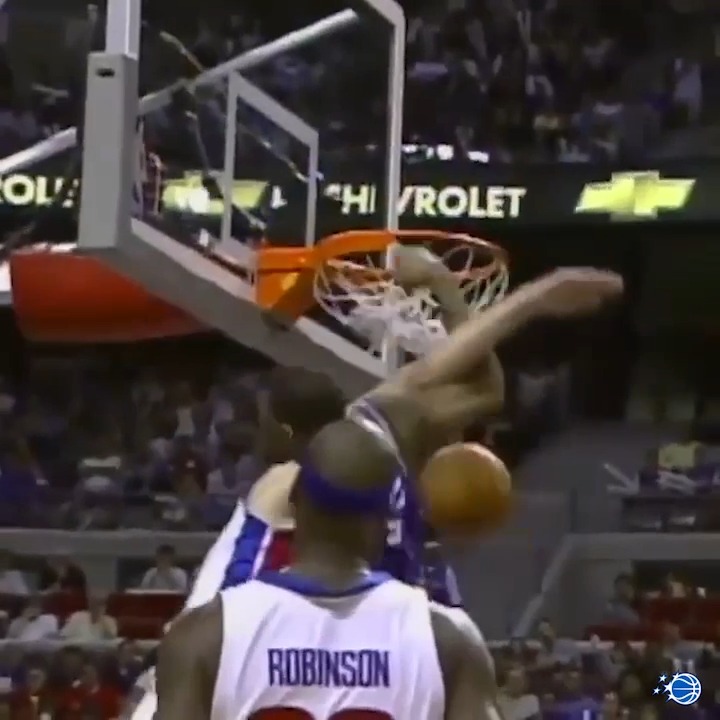send this to someone who needs to see how good Tracy McGrady was