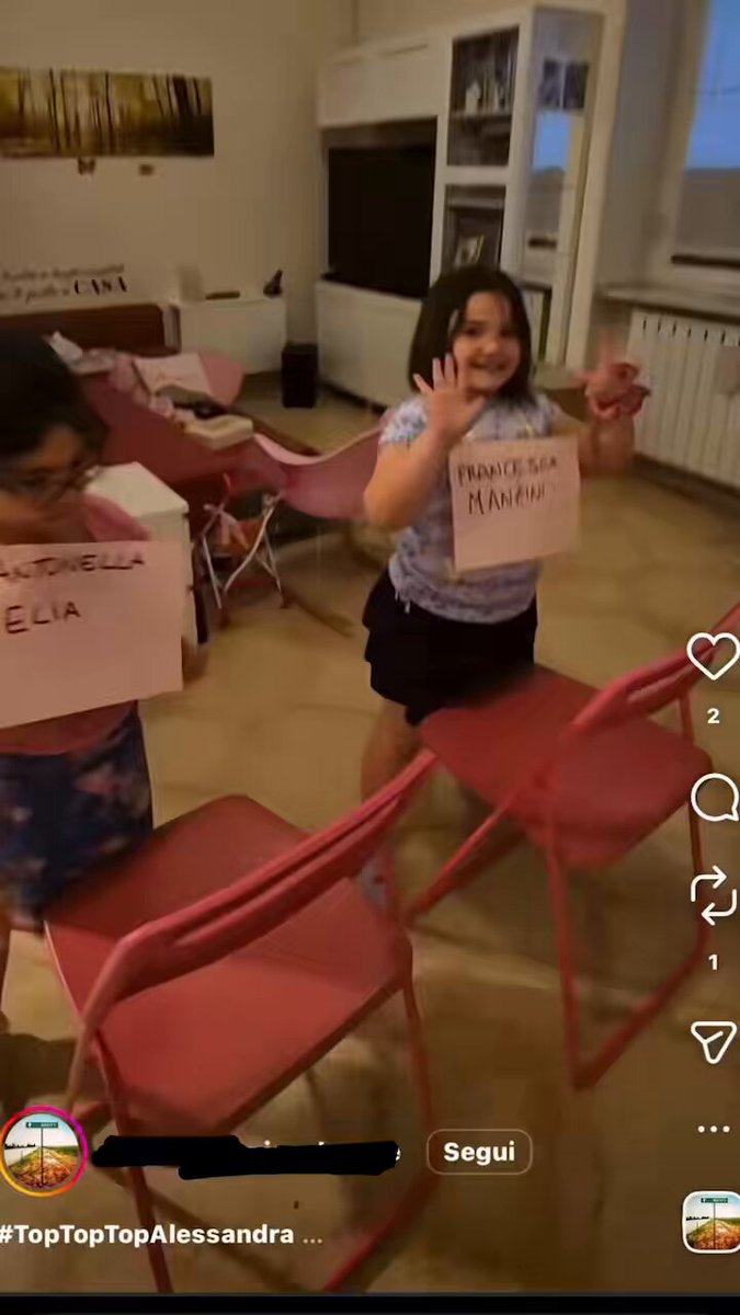 signora come dire…le bambine…non…sono…ammesse…alla…festa…dove ci sono solo le milf e alcolici….