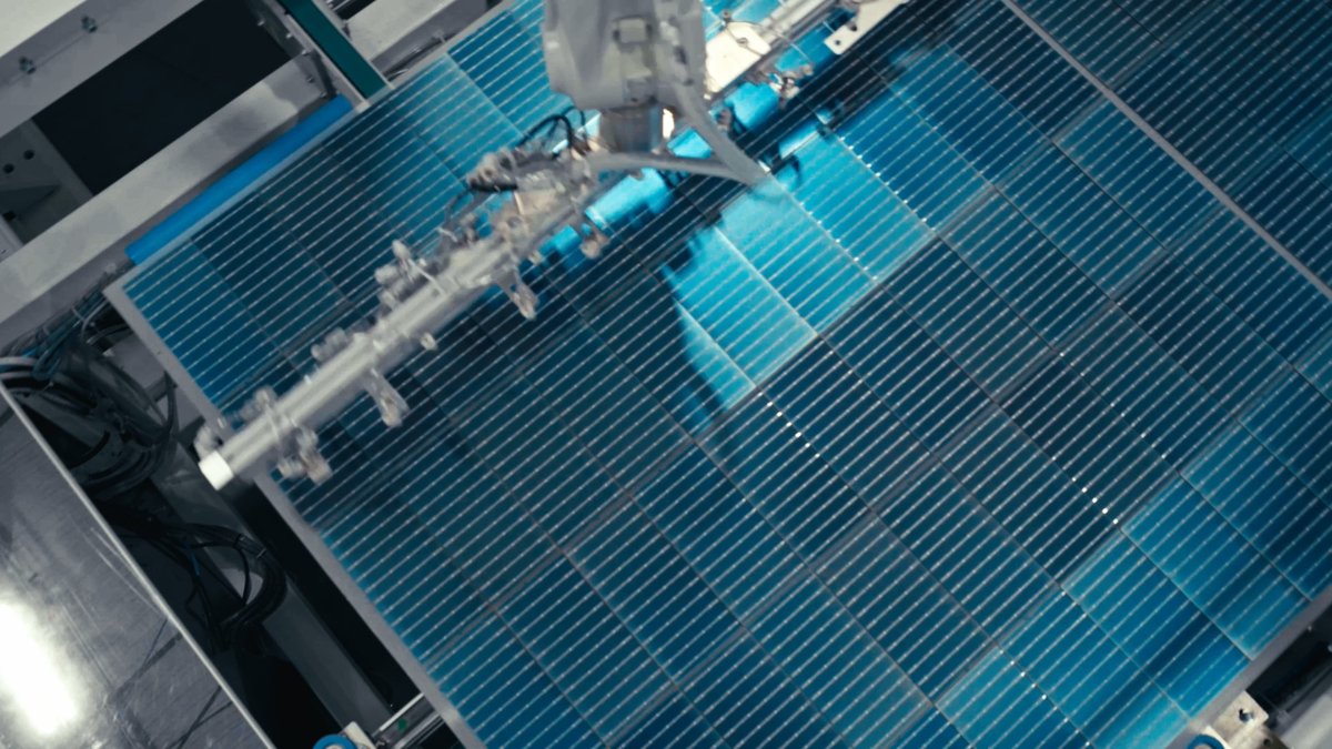 $TE is trying to become the face of American solar manufacturing. Its Stage 3 layer assembly process uses 182 robots across 5 layers to build solar modules with machine-level precision designed for decades of real-world performance.