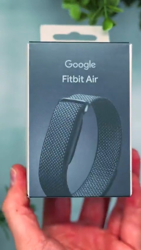 Google Fitbit Air - Unboxing & First Look! Will it replace my WHOOP? Stay tuned for my full comparison coming soon! @googleuk @google