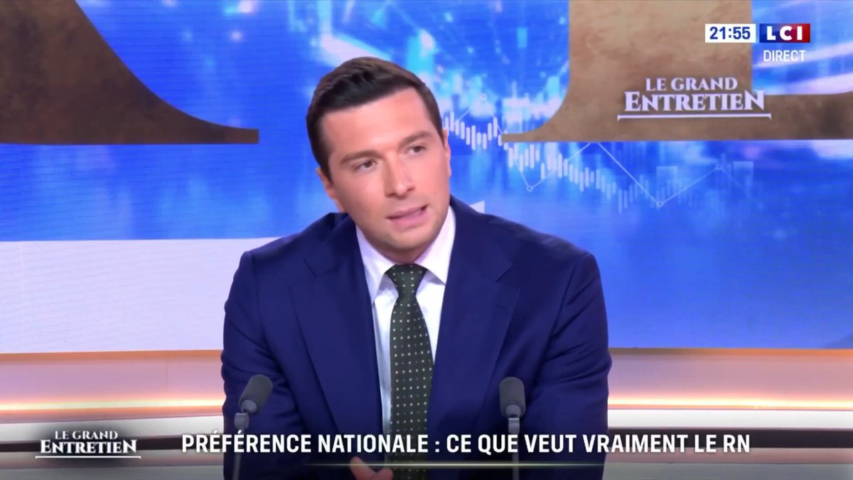 La France est un pays rempli de fractures, dans lequel, en grande partie à cause de notre politique migratoire, la vie et la fête sont devenues impossibles. Il n'est plus possible d'organiser un rassemblement populaire sans hordes de délinquants ! #LeGrandEntretien