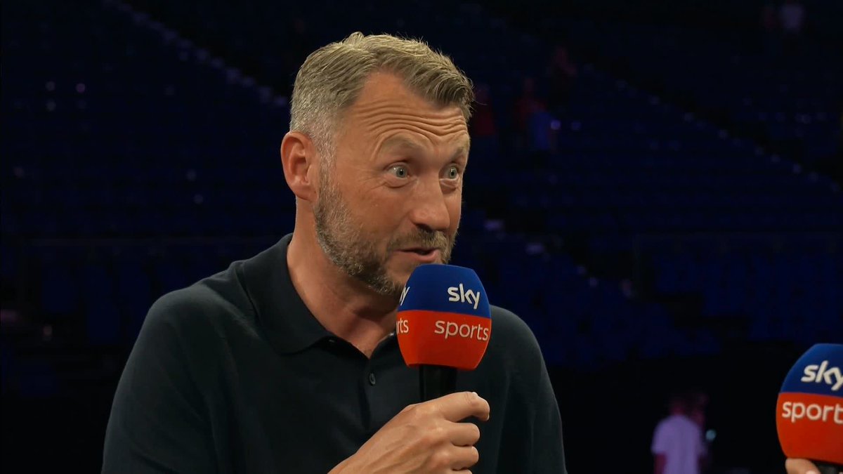 "This is peak level!" 🔝 Wayne Mardle shares his admiration for Luke Littler following the teenager's Premier League Darts Final triumph against Luke Humphries