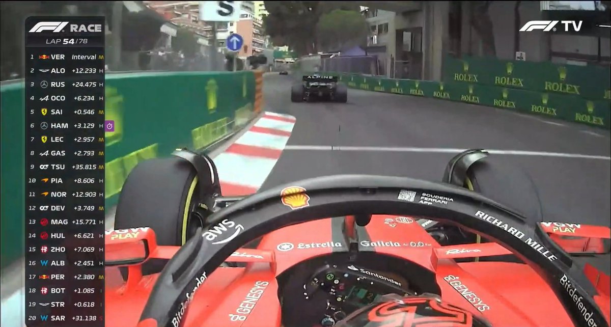 Un día como hoy de 2023, Esteban Ocon subió al podio del #MonacoGP detrás de Verstappen y Alonso 🏆🏁 Resistió todo lo que Sainz le lanzó encima y cruzó tercero. Antes del fin de semana esperaban un top 10, se fueron con podio. 👏🏼