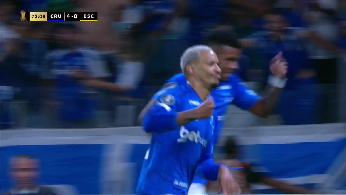 ¿ES EL GOLAZO DE LA LIBERTADORES? Matheus Pereira y una sensacional chilena para el 4-0 de Cruzeiro contra Barcelona. ▶️ Mira la 🏆 CONMEBOL #Libertadores en el Plan Premium de #DisneyPlus