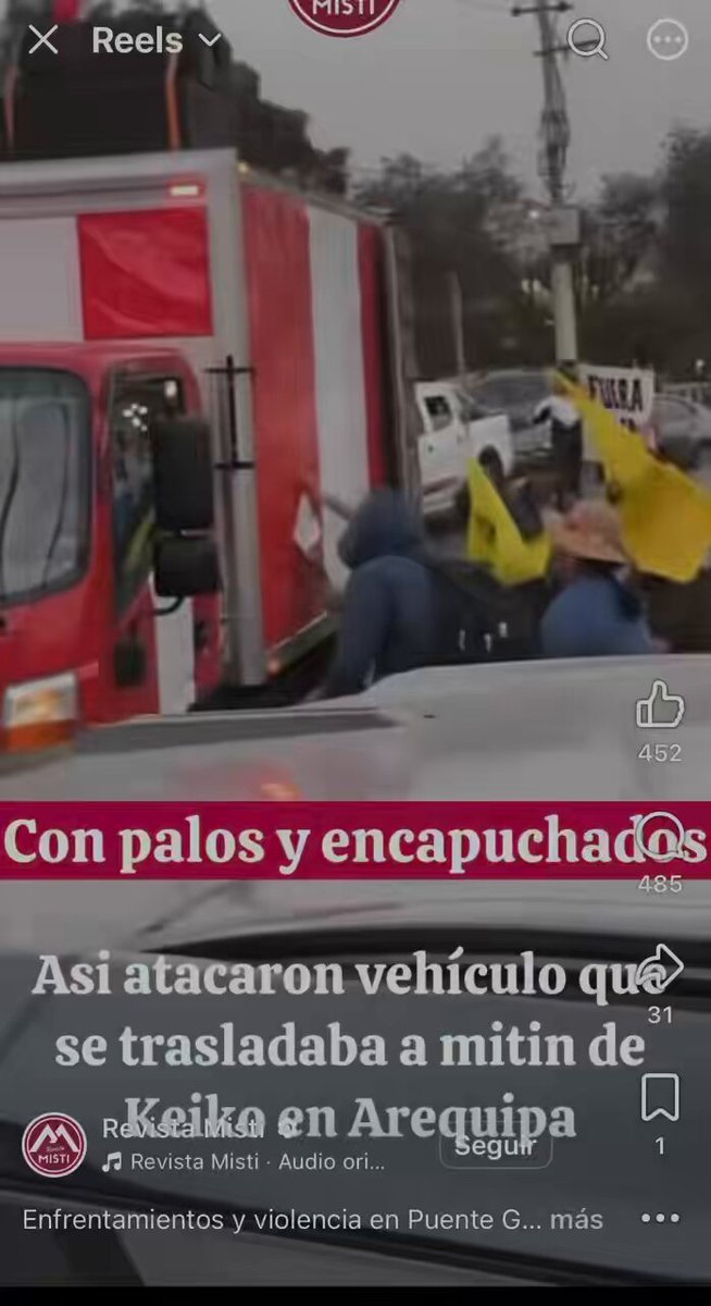 “Protesta”. ¿Cómo titularía este diario si simpatizantes fujimoristas le hacen esto a la comitiva de Sánchez?