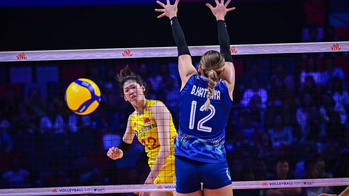 MATCHES TO WATCH 👀🔥 China 🇨🇳 🆚 🇹🇭 Thailand Big swings. Fast combinations. Long rallies. ⚡💥 China and Thailand meet again in #VNL2026 Week 1 in Nanjing 🇨🇳, with China back in front of the home crowd for another Asian showdown 🤩. New lineups, familiar fire 🔥. Relive their previous clash back in 2024 before both teams open a new #VNL chapter 📺. 📊 Their VNL history: 🇨🇳 China have won 4 of their 5 VNL meetings 👀 Their last clash ended 3-0 for China in Macao in 2024 🗓️ Check the schedule on 🏐 #BePartOfTheGame #Volleyball