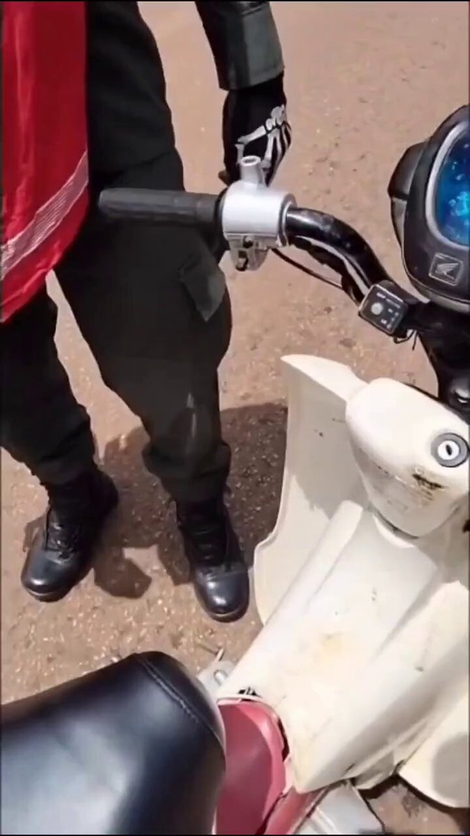 Bike man after his bike got seized by police: Which station are you from sir? Police officer: don’t ask me that question, who are you to ask me that? You’re not a police officer, what do you know about the work ?💔💔